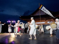 전북문화관광재단 2023 한옥자원활용 야간상설공연 성황리 마무리...총 92회 공연 1만2019명 관객 찾아