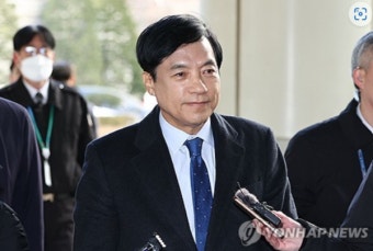 이성윤 항소심 무죄...전주을 선거구 '안개 속'