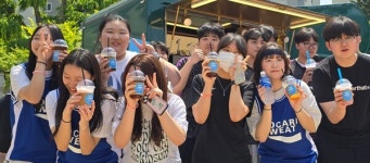 전주 한일고 학생들, 후배 사랑 커피차량 지원에 활짝