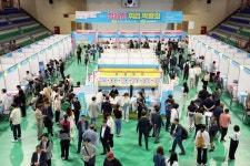 정읍취업박람회 성황 일자리 만들기가 최대복지