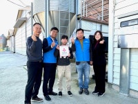 익산 춘포면, 하주1호 태양광발전소에 착한가게 현판 전달