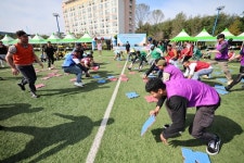 HD현대重, 군산 외국인 근로자 어울림 한마당 성황