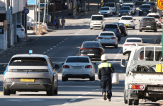 보행자 보호 의무 4년… 전주 골목길·보행자우선도로 여전히 차 먼저