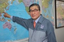 농기계업계 CEO 인터뷰 ①윤여두 동양물산기업(주)부회장·(주)지엠티 회장/여성친화형 밭작물 농기계 개발에 역점