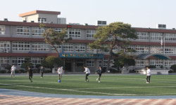 [창간 36주년특집] 농촌엔 □가 필요하다 <5>학교/아이들 학교 보내려 이삿짐…농촌에 남고 싶어도 떠날 수밖에