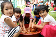 2016 주요 농림축산식품사업 <6>소득보전 및 소득원개발 분야/ 농업경영체 등록자 대상 고정직불금 ha당 평균 100만원 지급