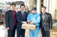 부안농협동진지소 | 농협중앙회부안군지부 등 부안 AI살처분 피해농가 위로방문