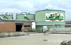특별기획/지역사회 화합과 공존, ‘가축분뇨 재생에너지’ <4>우리농촌도 가능하다-논산계룡축협 자연순환농업센터