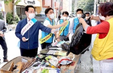 김영록 전남지사 완도 전통시장 방문