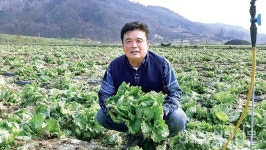 현장에서 만난 우수 농업경영인 <83> 신기영 원주 솔미마을 이장