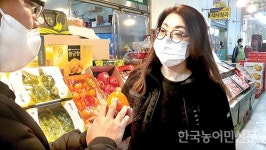 김은향 춘천도매시장 소장 “거미줄 없고 악취 없는 시장 만들 것”