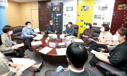 (주)신세계푸드 베이커리 화성봉담점 | "화성시민 모두 차별 없는 먹거리 보장을"
