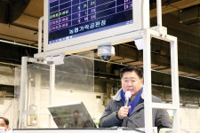 제주 손님들 감귤 경매 깜짝 방문…국민 비타민C 많은 사랑을