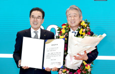 제25대 농협중앙회장에 강호동 율곡농협 조합장