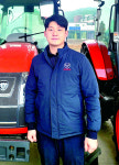 [농축산 필수 직업 탐방기] 기름때 묻고 위험하지만 아픈 농기계 치료 보람