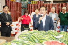 단양 어상천 수박 구리도매시장 첫 출하