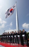 인천공항, ‘또 하나의 태극기’ 게양