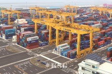 살아 숨쉬는 해운물류 현장 한진인천컨테이너터미널