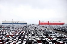 현대기아차 수출부진 평택항도 울상