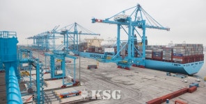 덴마크 머스크, 러 최대 터미널운영사 글로벌포츠 지분 매각