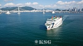 부산-오사카 여객선항로 3년만에 뱃고동…<팬스타드림>호 입항