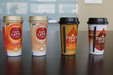 농심-오뚜기 라면 점유율, 상반된 그래프의 시사점