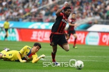 김보경 데뷔골 전북, 성남FC과 난타전 힘겨운 승리