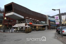 [이두영의 도시탐방] 파주 헤이리마을 - 이색건물 공연장 갤러리 박물관 카페 즐비, 자유로 드라이브와 오두산 통일전망대는 덤