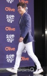 [포토Q] 올리브TV 요상한 식당 김종민, 작년 대상입니다