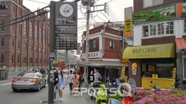 [이두영의 도시탐험]서울 가볼만한 곳의 새 지평 이태원 경리단길(녹사평 경리단길) 맛집·놀거리·카페 등 데이트 장소 즐비해 따봉, 주차는 열악