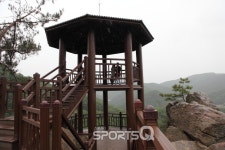 경기도 파주 감악산 출렁다리, 수도권 가볼만한 곳으로 인기폭발...등산코스·둘레길·캠핑장 등 인간친화적