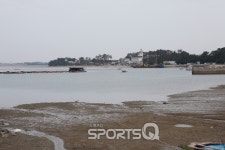 전라남도 가볼만한 곳 무안 톱머리 해수욕장,무안생태갯벌센터· 회산백련지와 1박2일 남도여행 무안 코스로 최적...맛집·펜션도 즐비