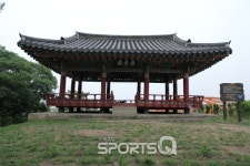 의령관문·의령정암루·의령솥바위,의령 가볼만한 곳 중 으뜸! 의령벽계야영장,찰비계곡 캠핑장과 의령망개떡,의령소바도 매혹적!