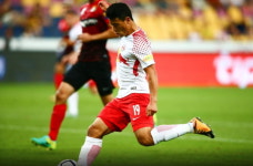 황희찬 5호골, 지난 시즌엔 16골 이번엔 손흥민 넘을까