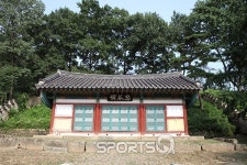 대전근교의 논산 충곡서원, 매운탕맛집·카페·펜션이 즐비한 탑정호(탑정저수지)와 8월 피서여행지인 대둔산 수락계곡과 함께 충청남도... 