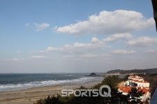 충남 서해안해변 중 최고의 가볼만한 연말연시 여행지 안면도, 일몰 촬영명소 꽃지해수욕장과 리솜오션캐슬 등 리조트와 펜션에 게국지 맛집까지... 