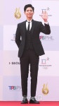[초점Q] 윤식당2 박서준, 효리네민박2 박보검… 힐링예능 알바는 미남배우가 접수?