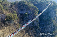 원주의 새 가볼만한 곳 섬강 간현관광지 소금산출렁다리...치악산비로봉·구룡사와 박경리문학공원 원주레일바이크도 가볼만해... 