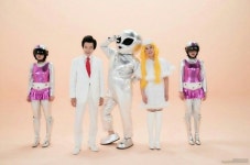 허경영·최사랑 열애설에 듀엣곡 국민송에 관심? 홍보는 성공한 듯