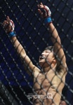 [포토Q] 이정영 챔피언 벨트 노리는 양손 (로드FC 046 파트2)