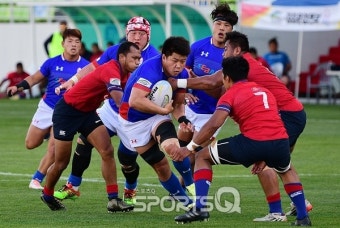 [포토Q] 아시아 럭비 챔피언십 대한민국 황인조 '힘의 차원이 다르지'