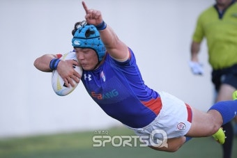 [포토Q] 아시아 럭비 챔피언십 대한민국 김정민 '화려한 플라잉 트라이'