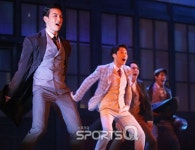 [포토Q] 김태오-김지철-이승현-권용국 함께 춤추는 네 사람 (뮤지컬 미인 미디어콜)