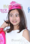 [포토Q] 갈소원 '왕관이 잘 어울리는 공주님 미소'