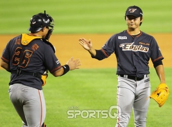 [포토Q] 한화, 두산 상대로 16-7 깔끔한 대승 (2018 KBO 프로야구)