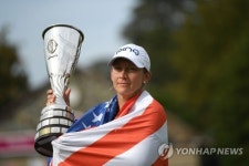 에비앙 챔피언십 우승상금 6억4000만원, 안젤라 스텐포드가 품었다! [LPGA]