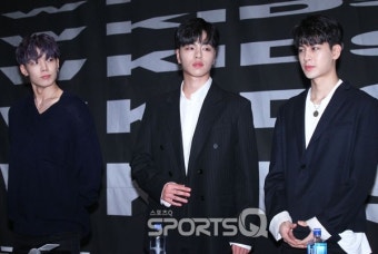 [포토Q] 아이콘(iKON) 바비-구준회-송윤형의 마지막 인사 (아이콘 기자간담회)
