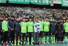 [K리그 종합] 전북 떠나는 최강희-승격팀 신화 경남 김종부, 아름다운 무승부... 포항 4위 확정