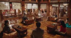 황후의 품격 이엘리야 정리한 신성록....신은경은 오승윤 폐위시킬 것