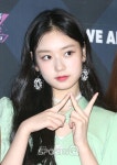 [포토Q] 파나틱스 도아-도이 점하나만 다르고 예쁜건 똑같애